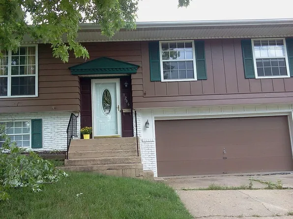 1206 Lincoln Rd, Marquette Heights, IL 61554