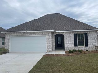 433 Rue Evangeline, Houma, LA 70364
