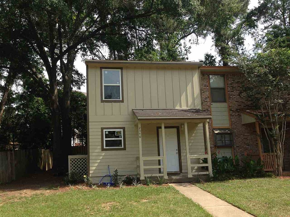 1st image of 2348 Ryan Pl