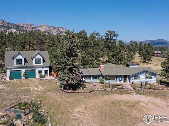 3rd image of 870 West Ln