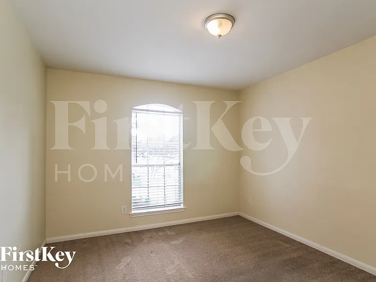 3507 Banks Run Ln — Photo 12