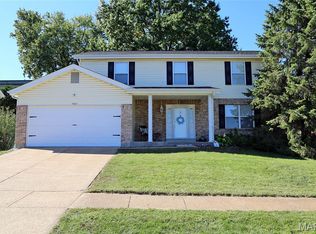 1908 Saint Johns Xing, Arnold, MO 63010