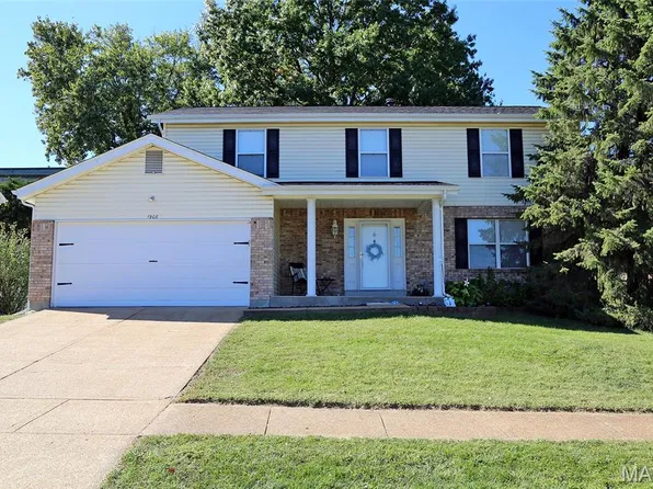 1908 Saint Johns Xing, Arnold, MO 63010