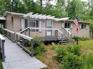 11920 Woods Ct, Gladwin, MI 48624