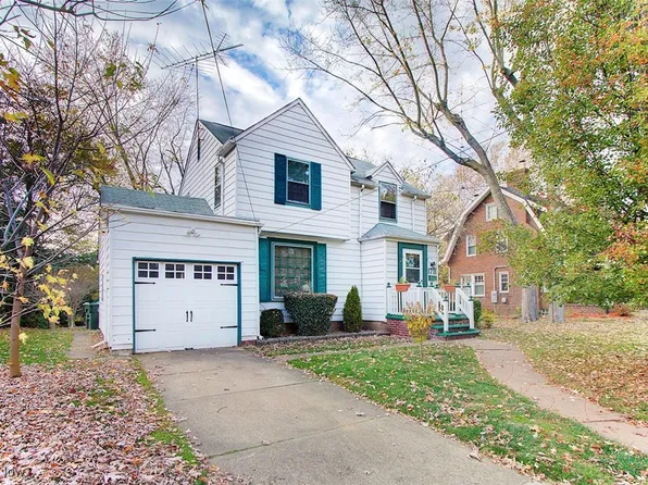 1711 Oberlin Ct NW, Canton, OH 44703