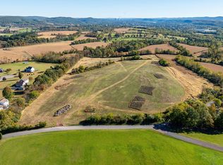 2 Highlands Hill Dr, Berwick, PA 18603