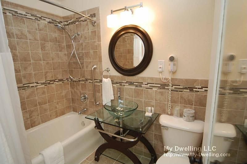 1st image of 1028 E Juneau Ave APT 229