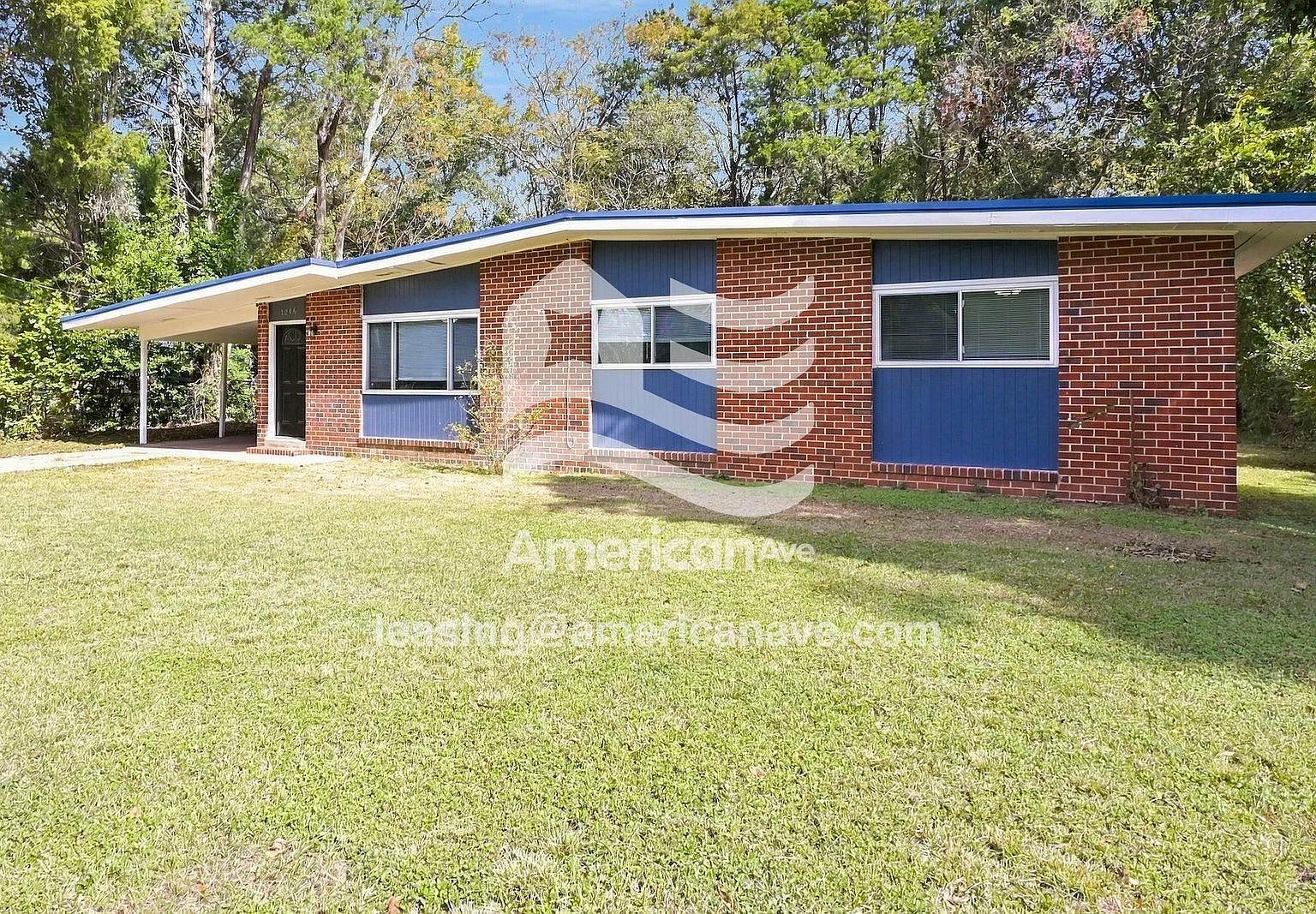 3 bed, 1.0 bath, 1192 sqft, $1,335 — Photo 3