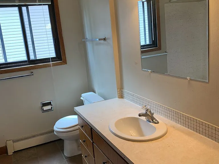 College Park Apartments — Photo 107