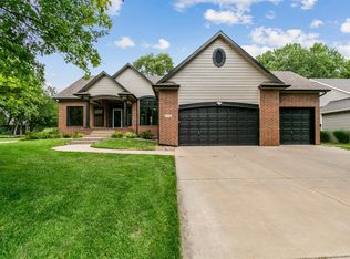 7714 W Quail Run, Wichita, KS 67205