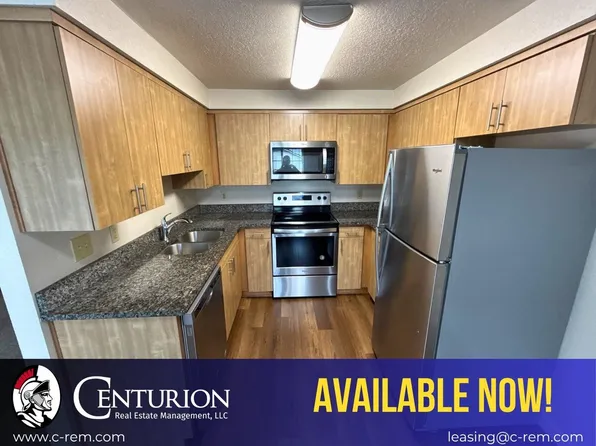 905 Bryan Ct, Silverton, OR 97381
