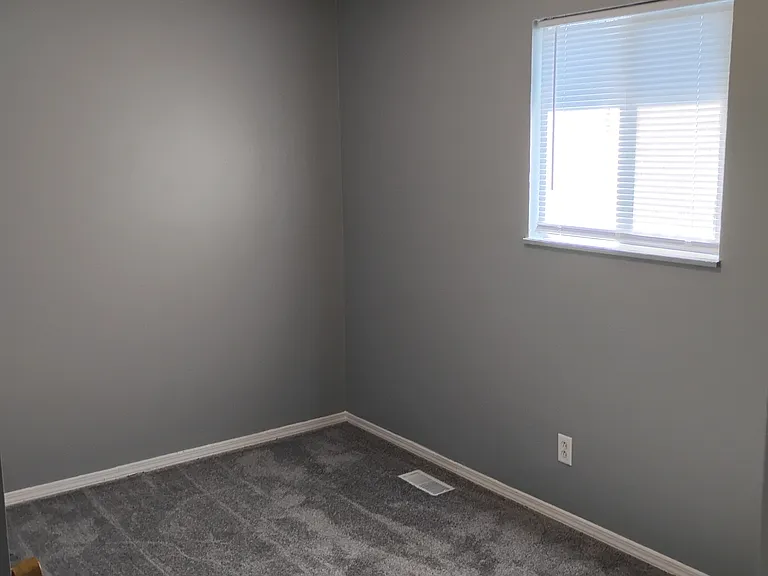 1824 Asbury St — Photo 15