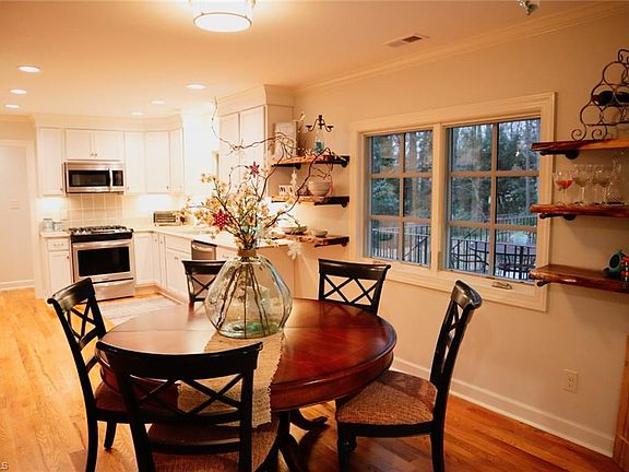 5th image of 104 Woodland Dr