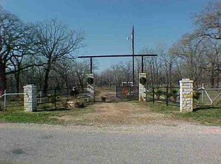 1411 Gravel Pit Rd, Seguin, TX 78155
