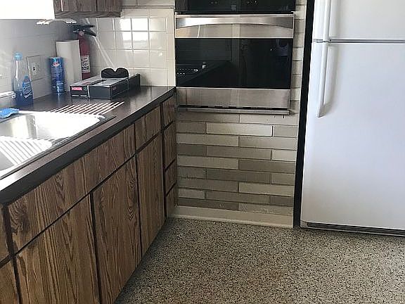 5th image of 12565 81st Ave