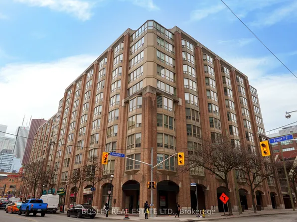 160 Frederick St #605, Toronto, ON M5A 4H9