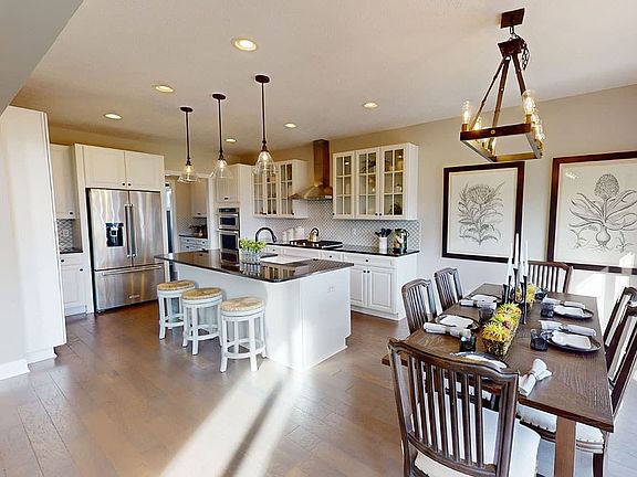 7th image of this home