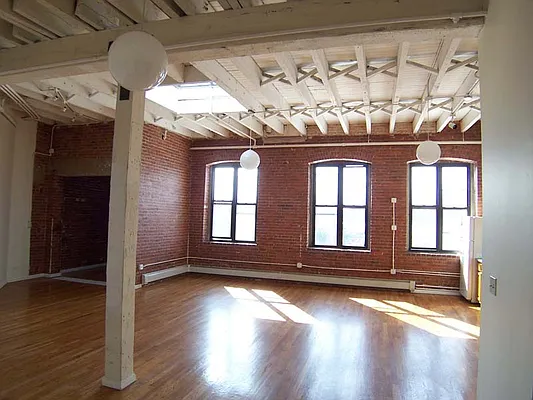 Rented by Sotheby's International Realty | media 19