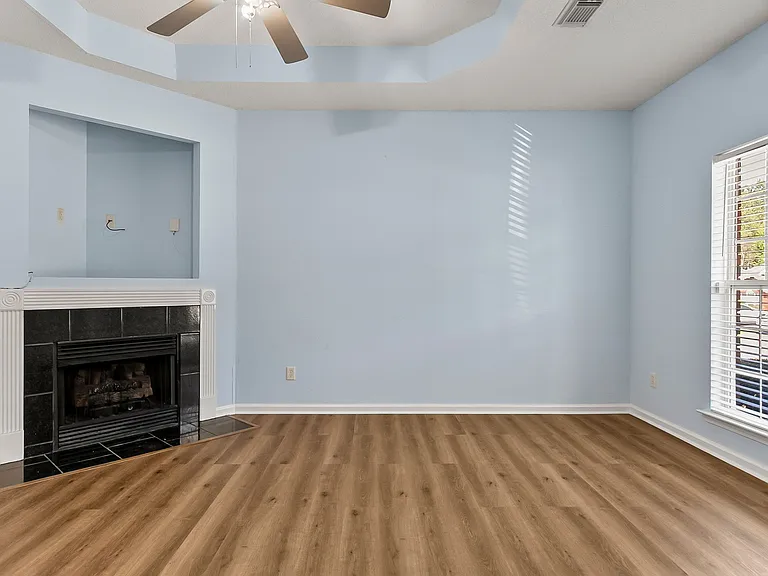 6402 Covington Villas Dr — Photo 6