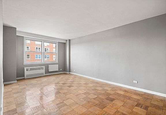 2nd image of 580 Flatbush Ave APT 10H