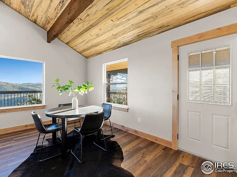 1074 Caddo Rd — Photo 1