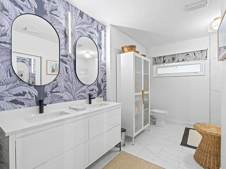 2474 Bedford Mews Dr — Photo 19
