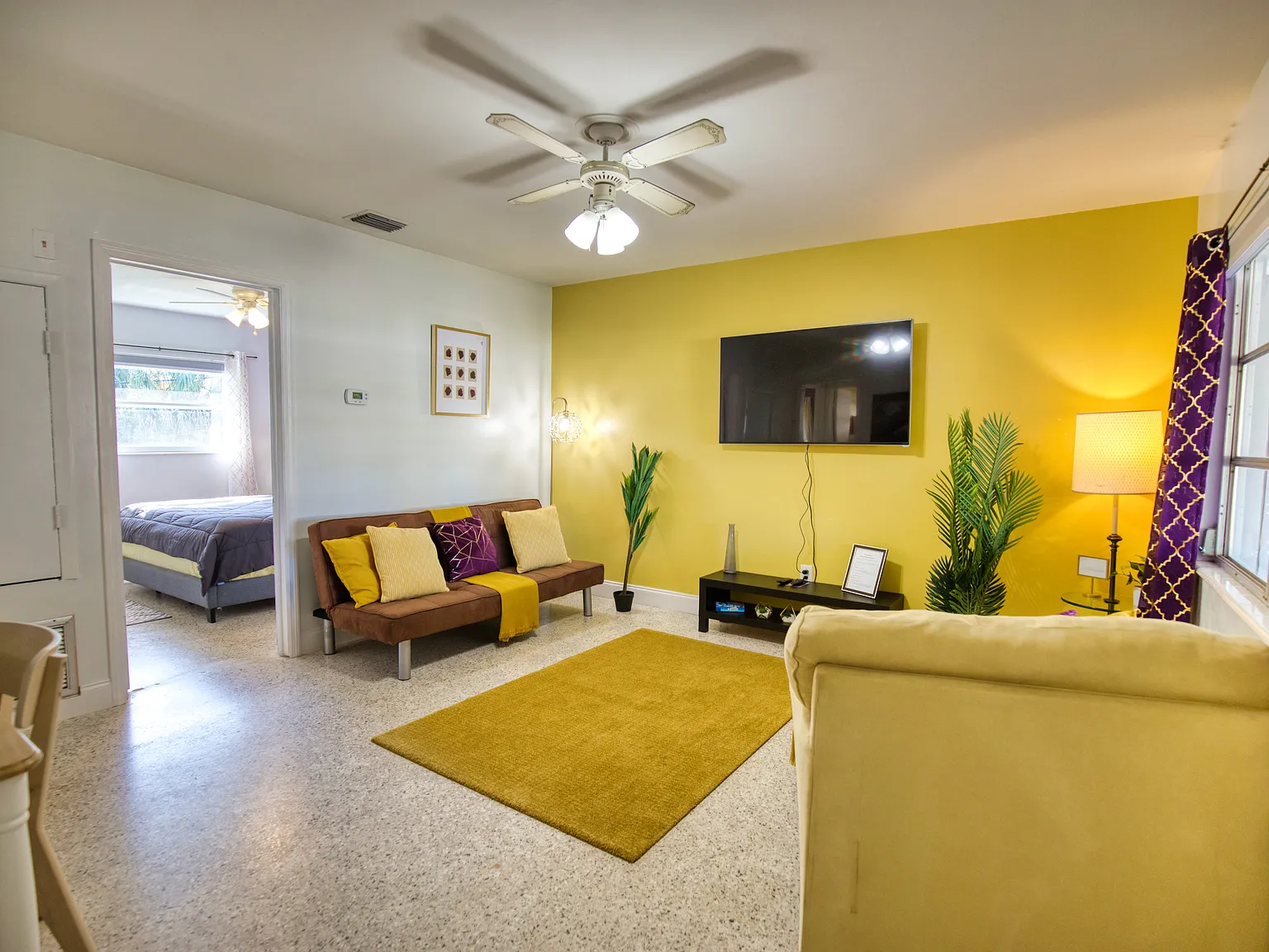 2 bed, 729 sqft, $2,000 — Photo 3