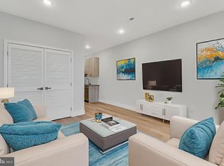 1243 W Westmoreland St #1, Philadelphia, PA 19140