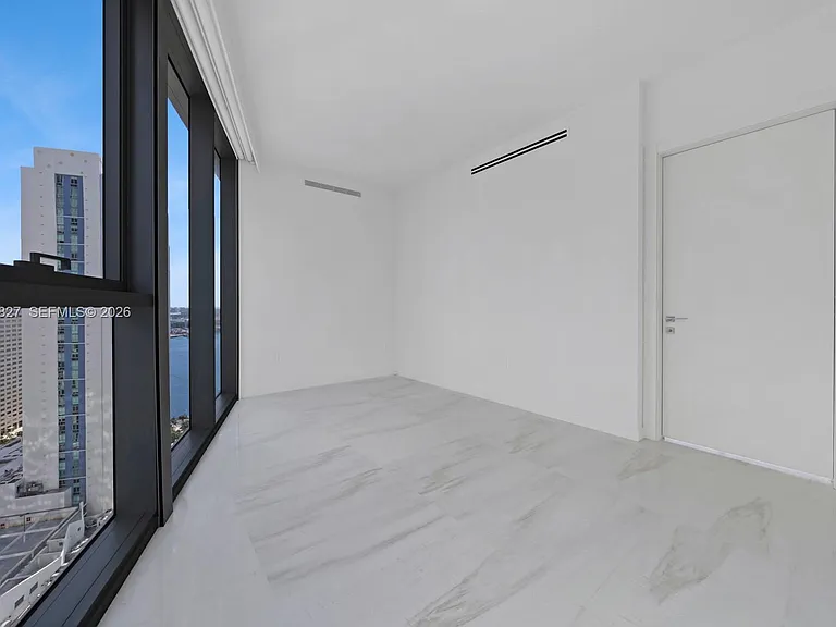 300 Biscayne Boulevard Way #2701 — Photo 28