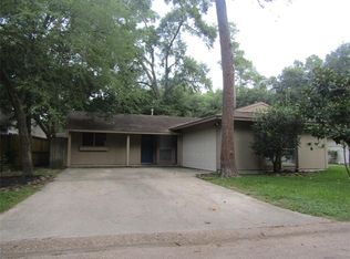 5 Lynx Ln, Spring, TX 77380