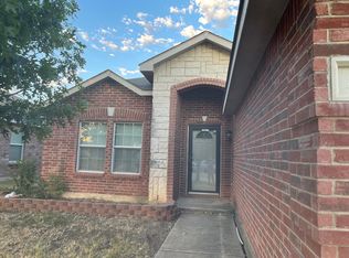 313 Silver Lake Trl, Fort Worth, TX 76140
