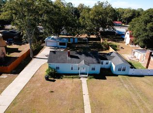 203 W Camellia Ave, Geneva, AL 36340