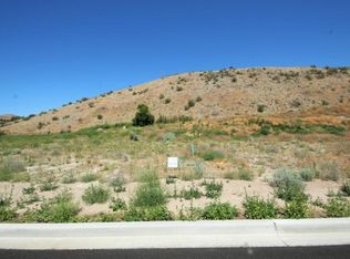 1107 Sunny Brooke Ln, Chelan, WA 98816