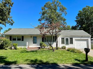 175 McKinley Ct, Brick, NJ 08724