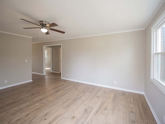5th image of 1103 Toddington Dr