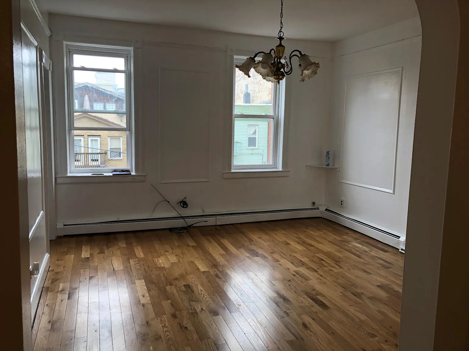 2 bed, 1000 sqft, $4,000 — Photo 3