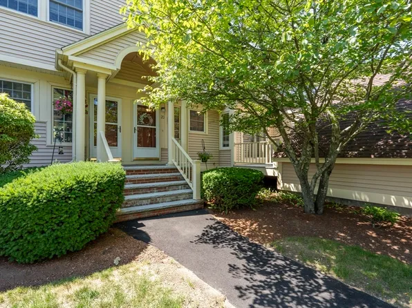 33 Water St APT 20, Danvers, MA 01923