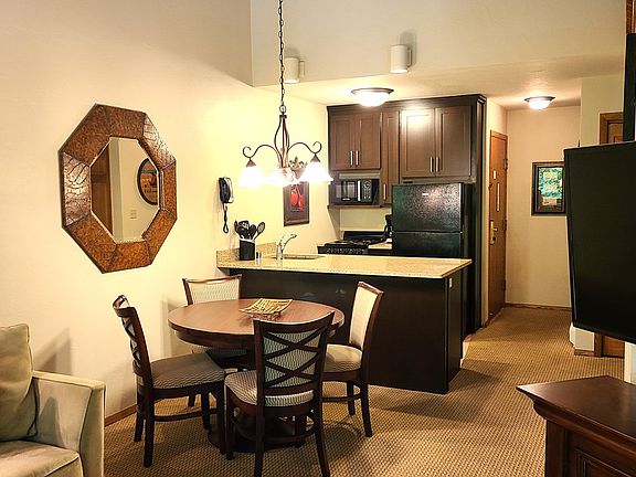 4th image of 4940 N Landmark Cir #3316