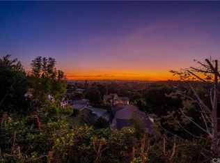 10521 Easter Hill Dr, Santa Ana, CA 92705