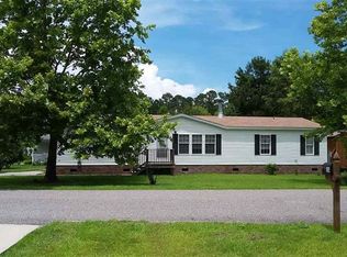117 Saint Christopher Cir, Pawleys Island, SC 29585