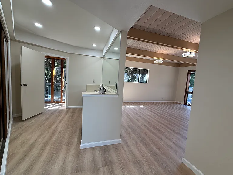 Sierra Ct — Photo 16