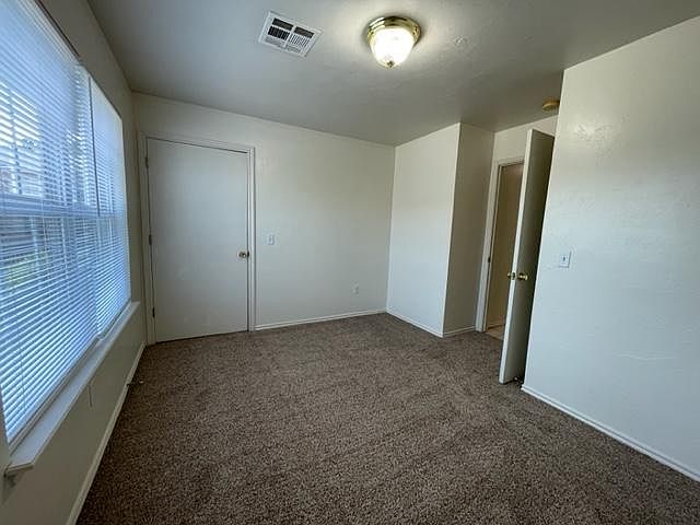 1st image of 1112 Brandywine Ln Unit 6
