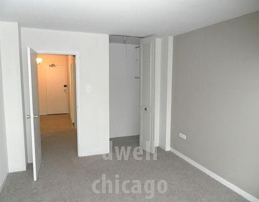 2nd image of 441 W Oakdale Ave APT 9A