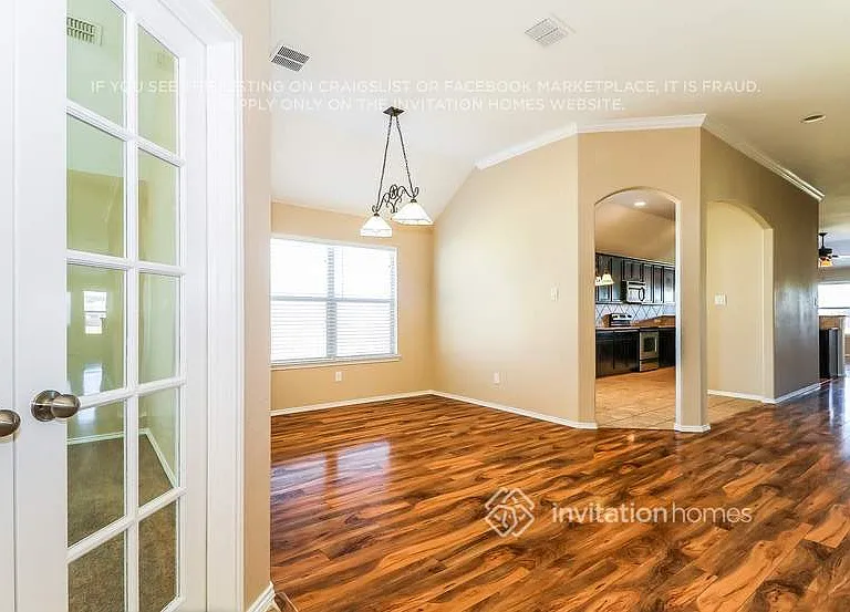 1208 Geddes Ct — Photo 8