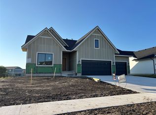 420 NW Ryder Dr, Waukee, IA 50263