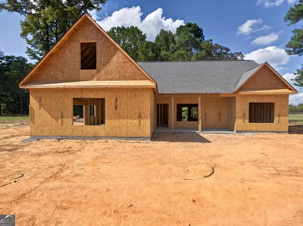 509 School Rd, Dallas, GA 30132