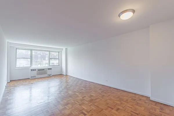 Rented by Rose Valley Management | media 57