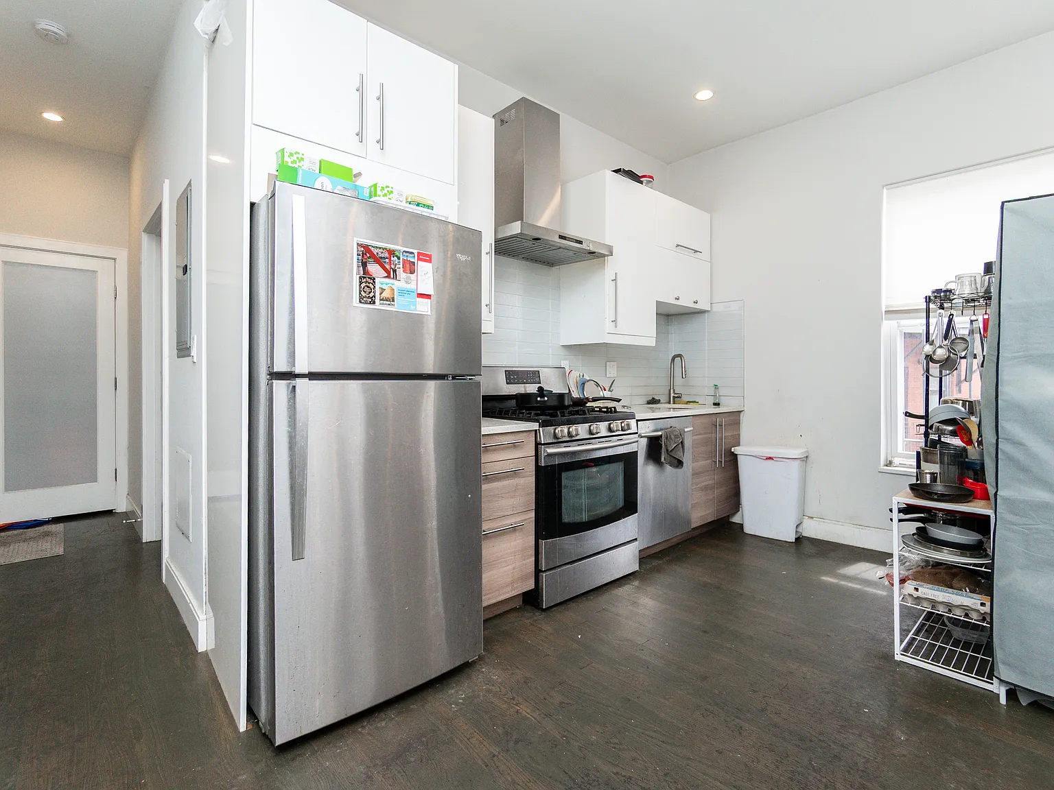 3 bed, $3,600 — Photo 2