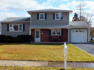 38 Barry Dr, Rockaway, NJ 07866