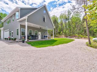 251 S Lake Michigan Rd, Gulliver, MI 49840